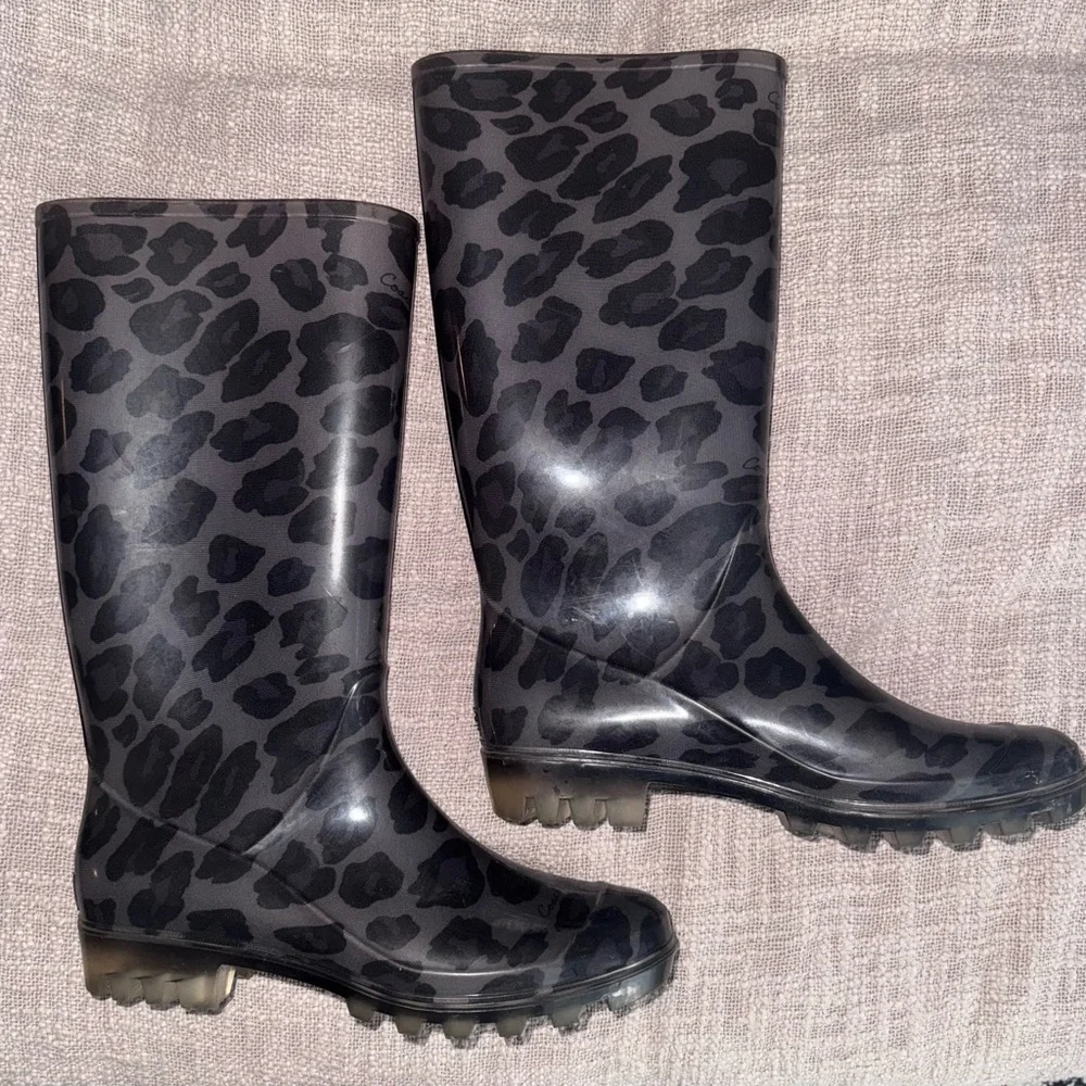 COACH RAINBOOTS - Pixy Ocelot Leopard Print Black/Gray Women’s Size 9